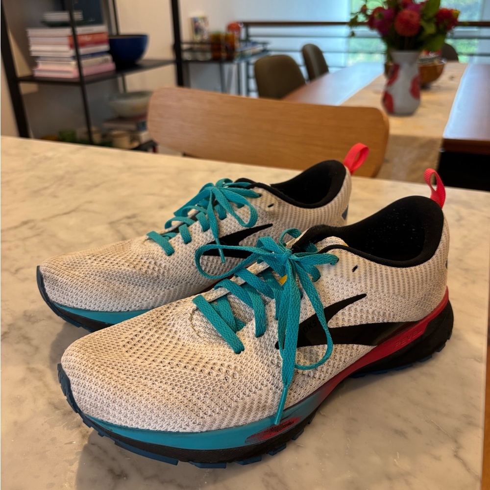 Revel 5 Women’s Brooks Running Shoes